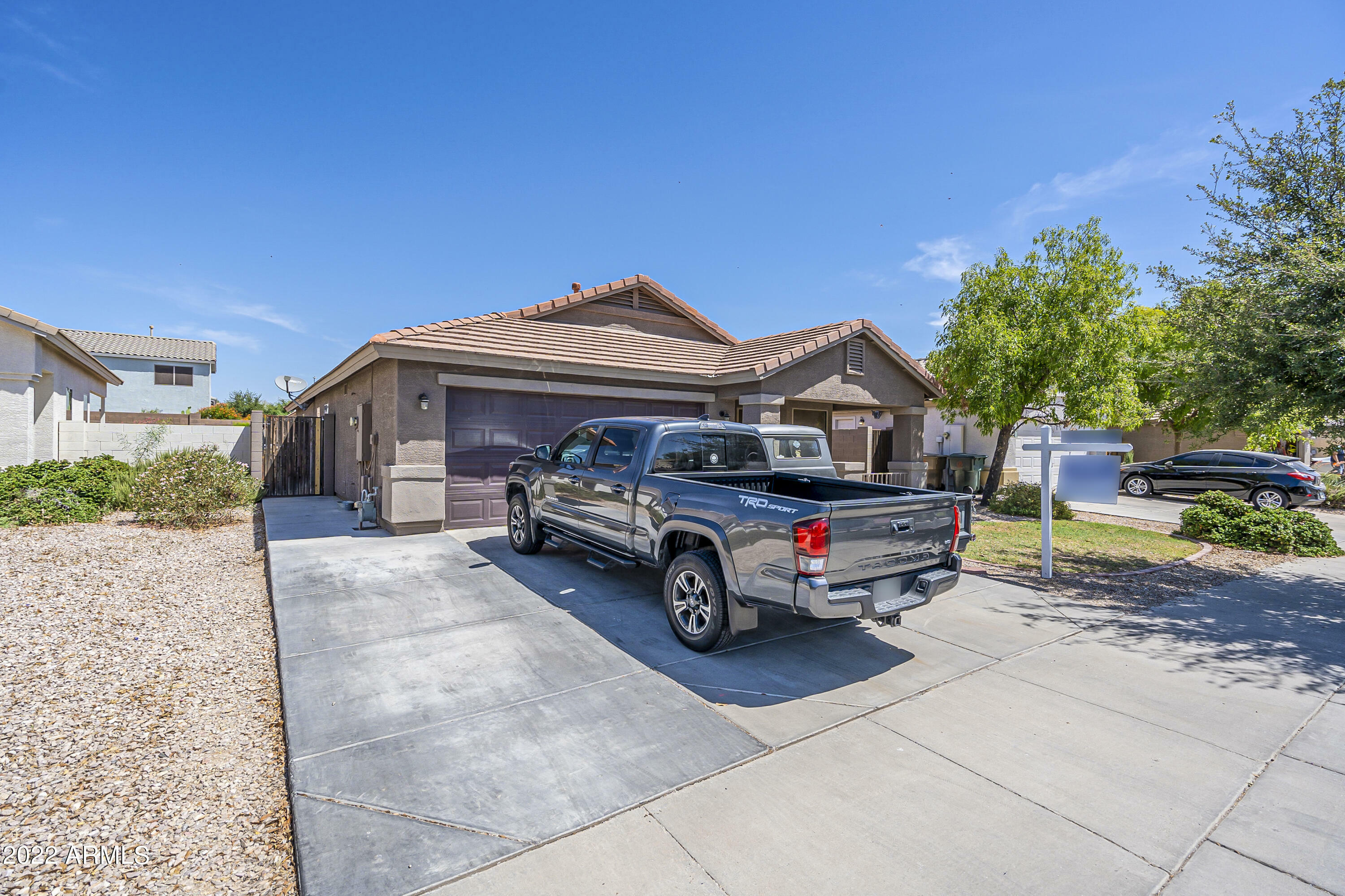 Property Photo: 16010 W Latham Street AZ 85338