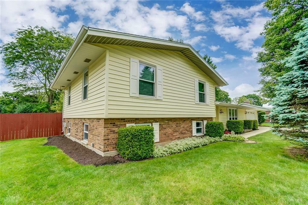 Property Photo:  3095 Ranchfield Drive  OH 45432 