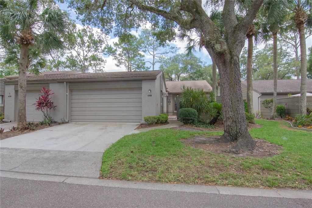 Property Photo:  448 Meadowood Boulevard  FL 32730 