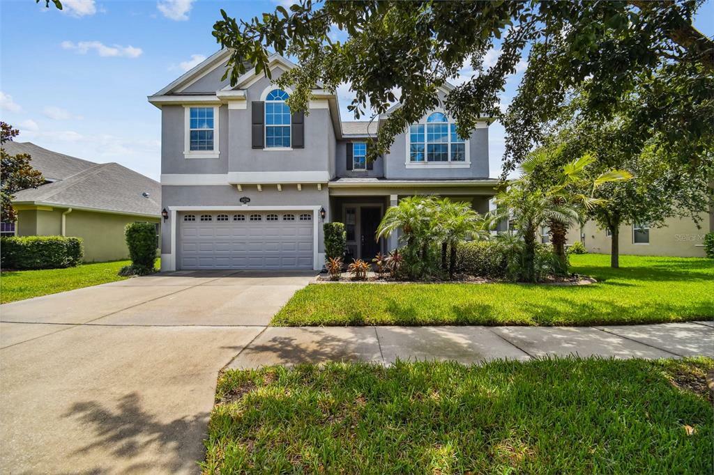 Property Photo:  19236 Early Violet Drive  FL 33647 