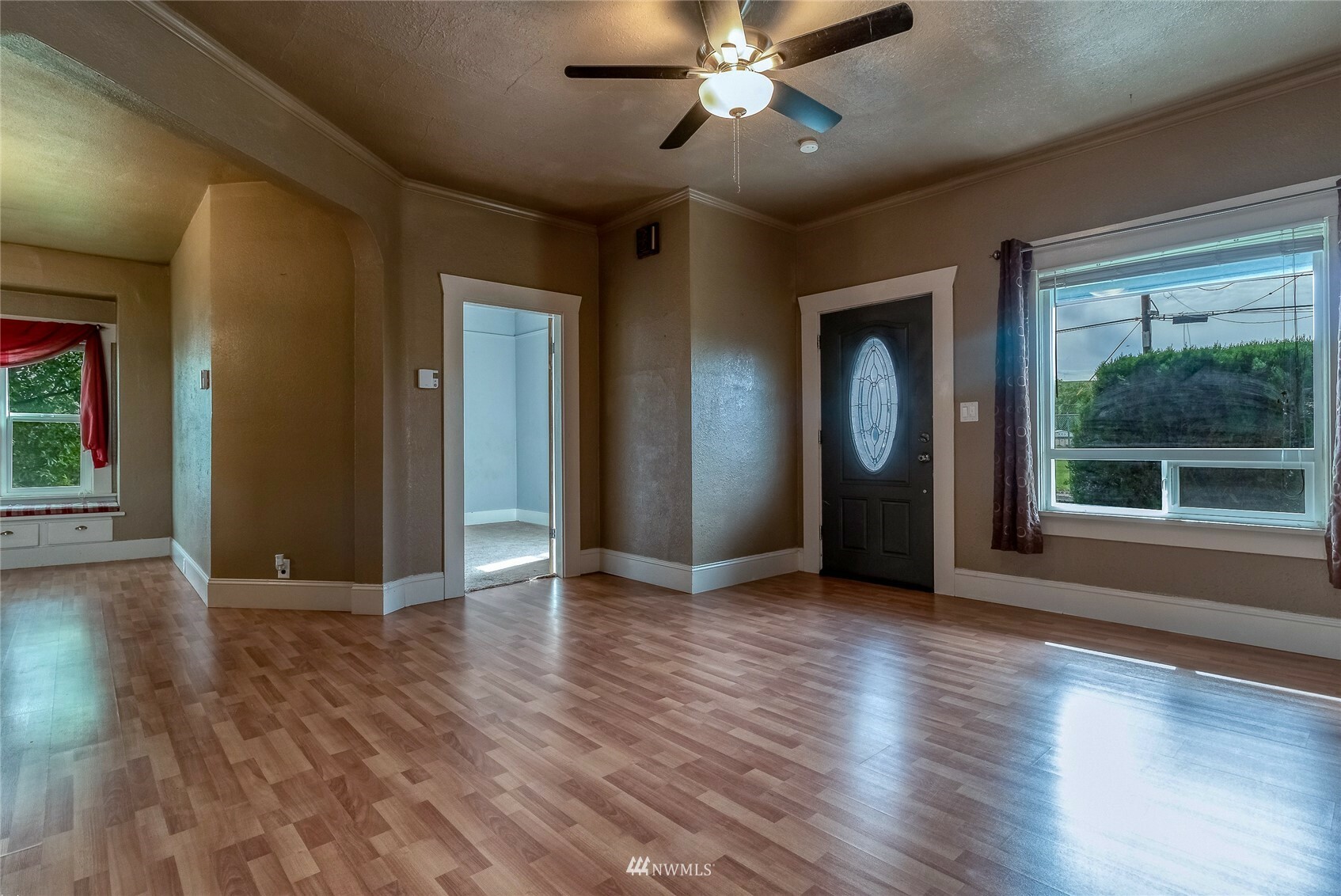 Property Photo: 169 S Elizabeth Street OR 97862