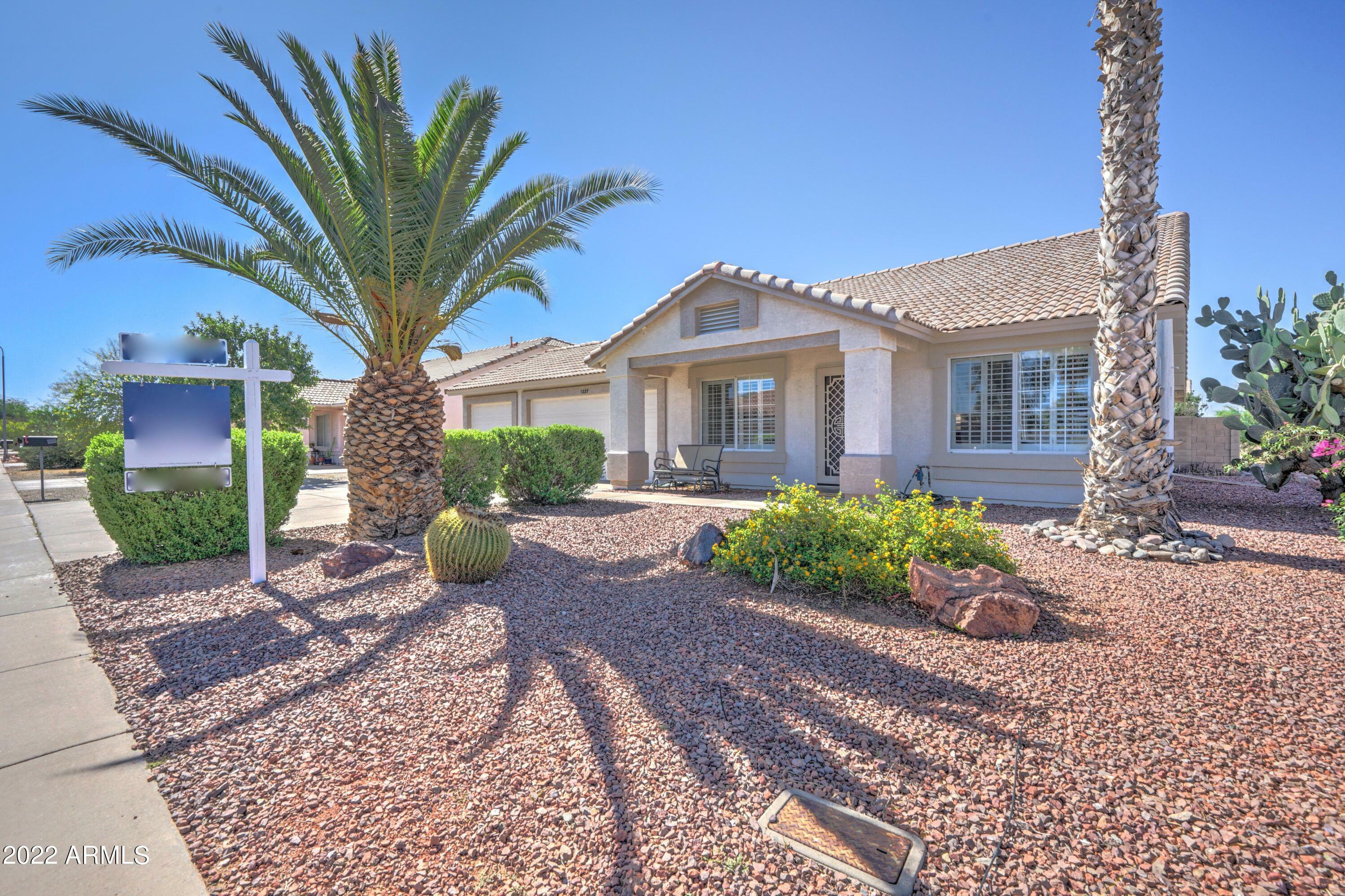 Property Photo:  1227 W 12th Avenue  AZ 85120 