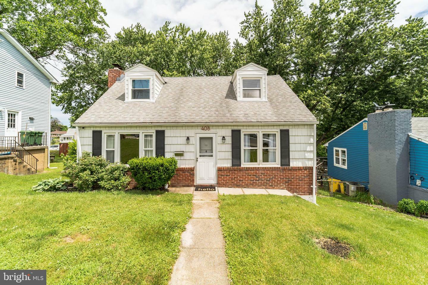 Property Photo:  408 Waverly Avenue  MD 21225 