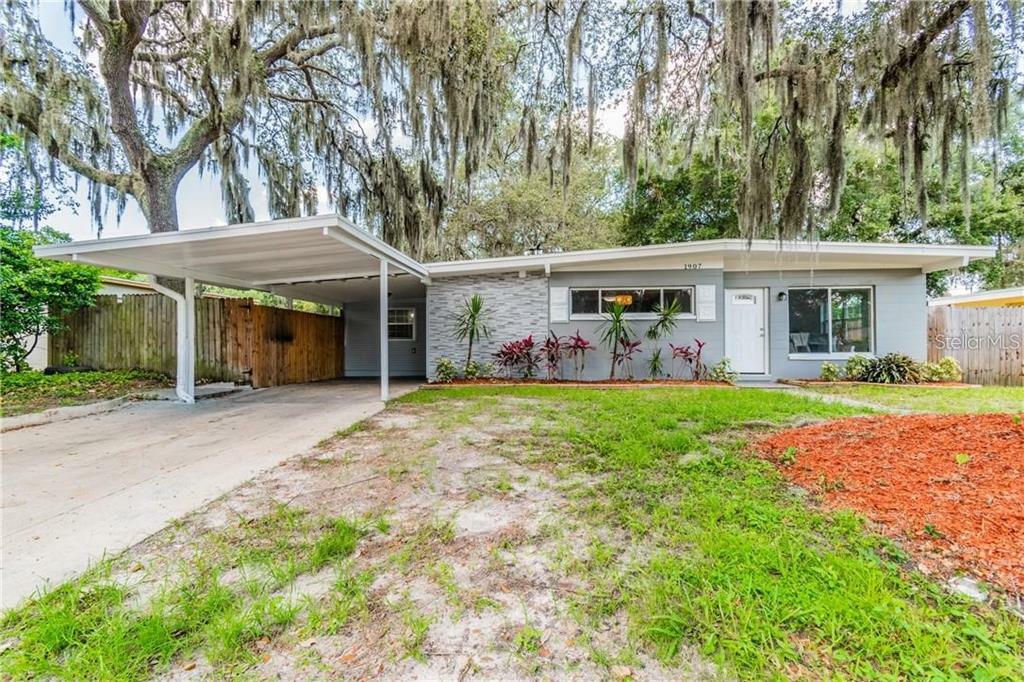 Property Photo:  1907 E Broad Street  FL 33610 