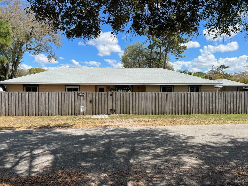 Property Photo:  918 W Virginia Avenue  FL 33603 