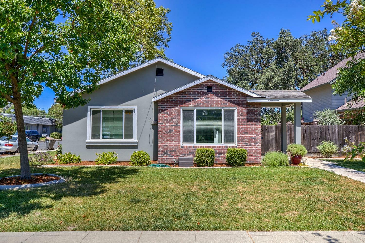 Property Photo:  139 Park Avenue  CA 95695 