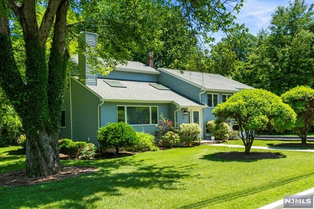 Property Photo:  91 Holland Avenue  NJ 07627 