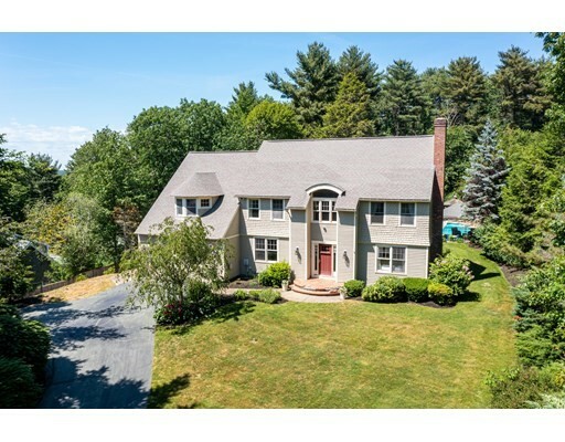 Property Photo: 10 Windsor Ln MA 02050
