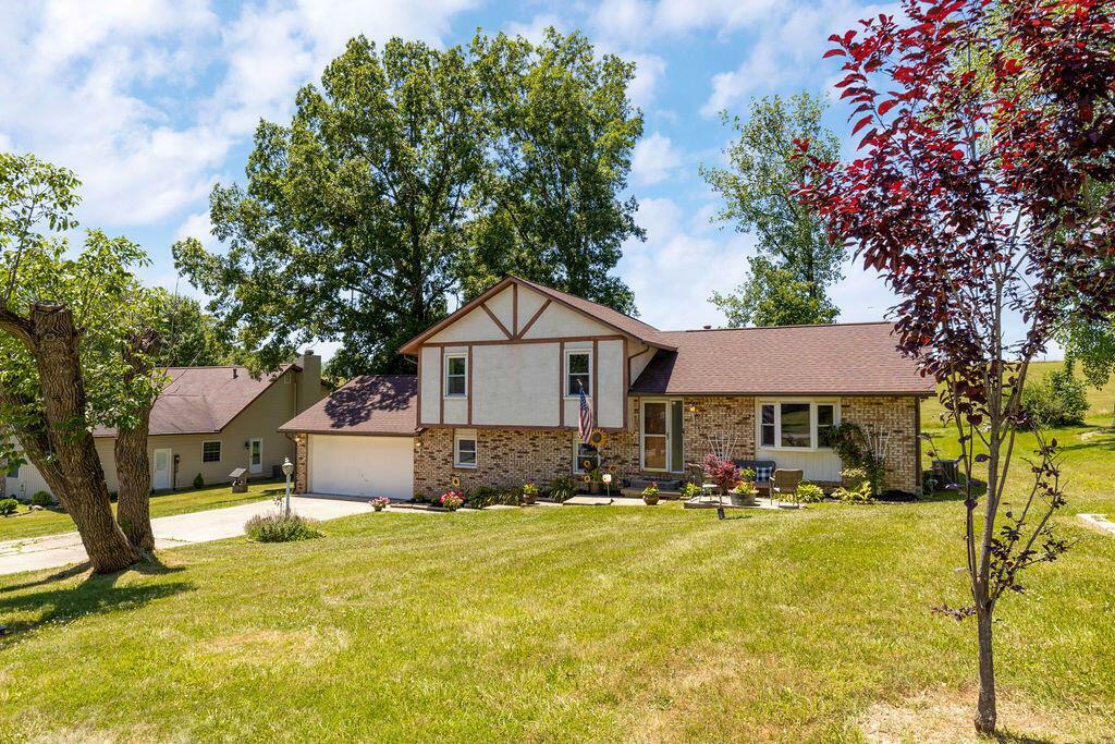 Property Photo: 903 Forest Hills Road OH 43056