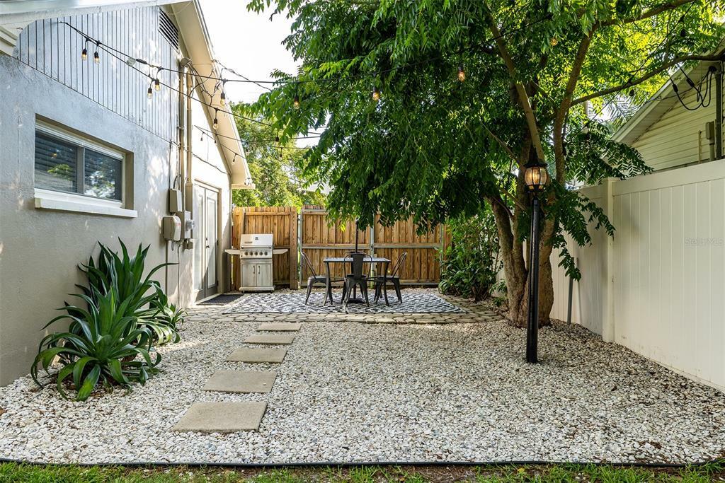 Property Photo: 4927 Stolls Avenue FL 33615