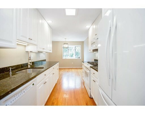 Property Photo: 101 The Meadows 101 CT 06082