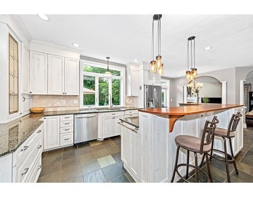 Property Photo: 1 Serenoa Ln MA 01887