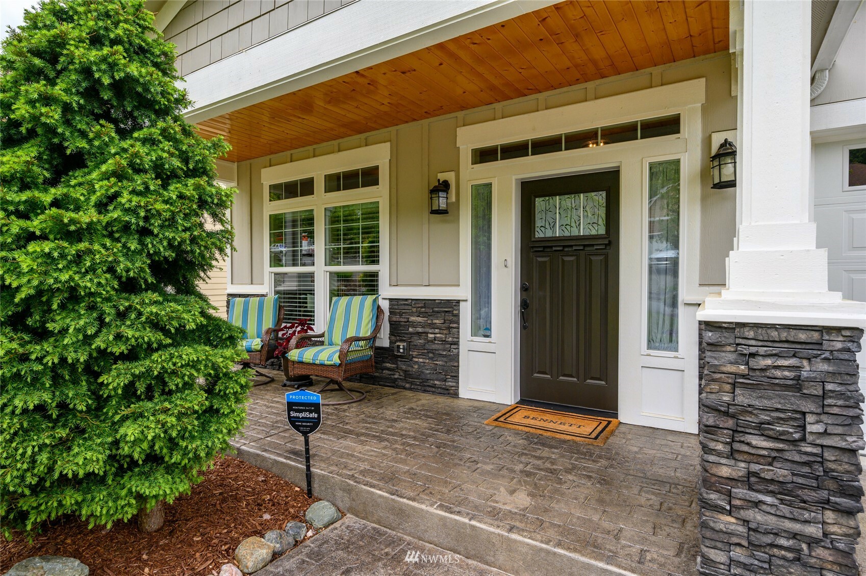 Property Photo: 4817 Beaver Pond Drive S WA 98274