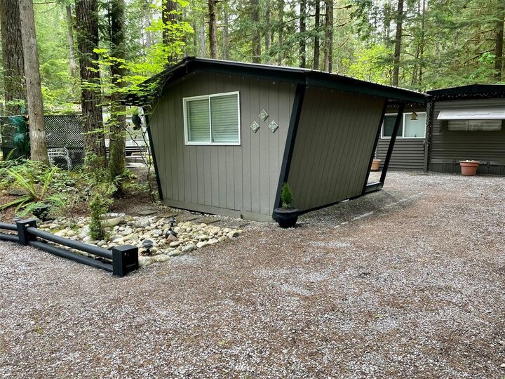 Property Photo:  136 3 Schinn Canyon Circle  WA 98244 