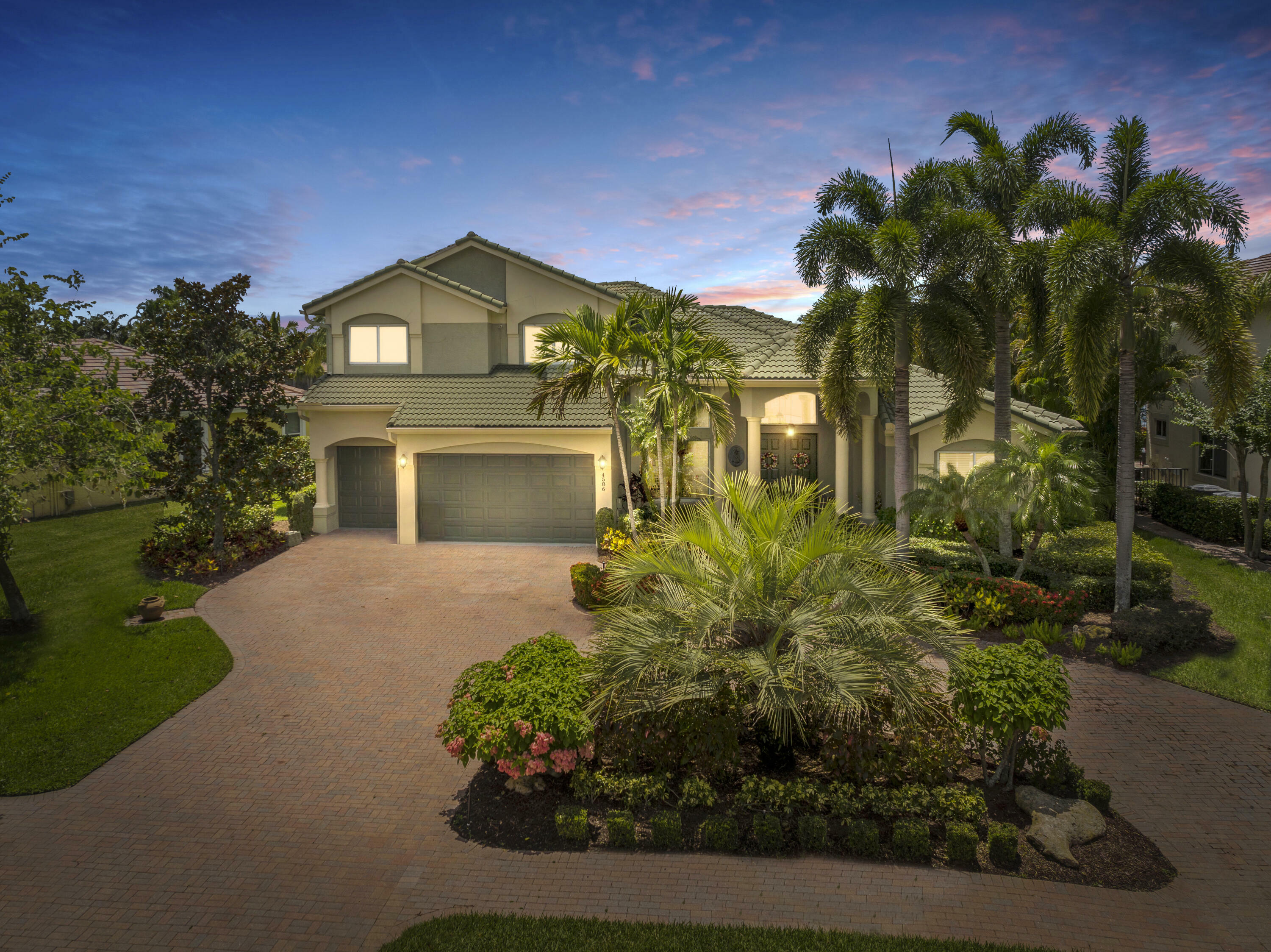 Property Photo:  4586 SW Long Bay Drive  FL 34990 