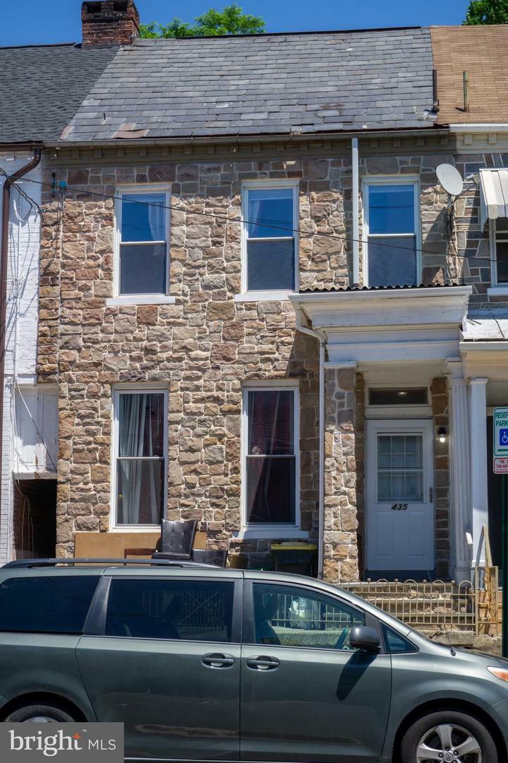 Property Photo:  435 S Prince Street  PA 17603 