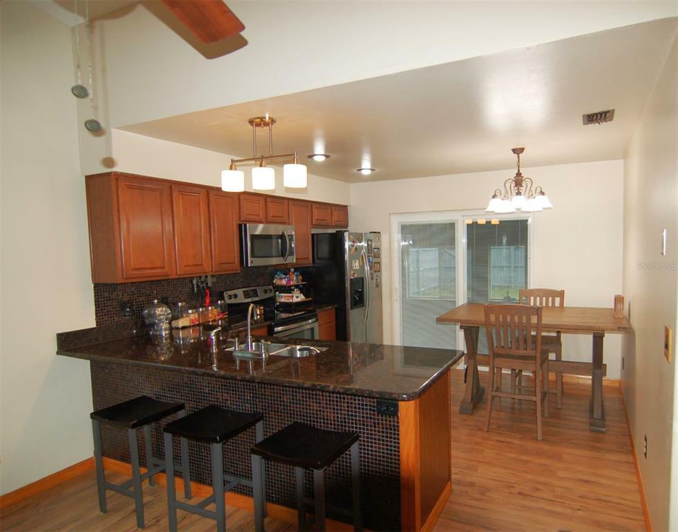 Property Photo: 1189 La Mesa Avenue FL 32708