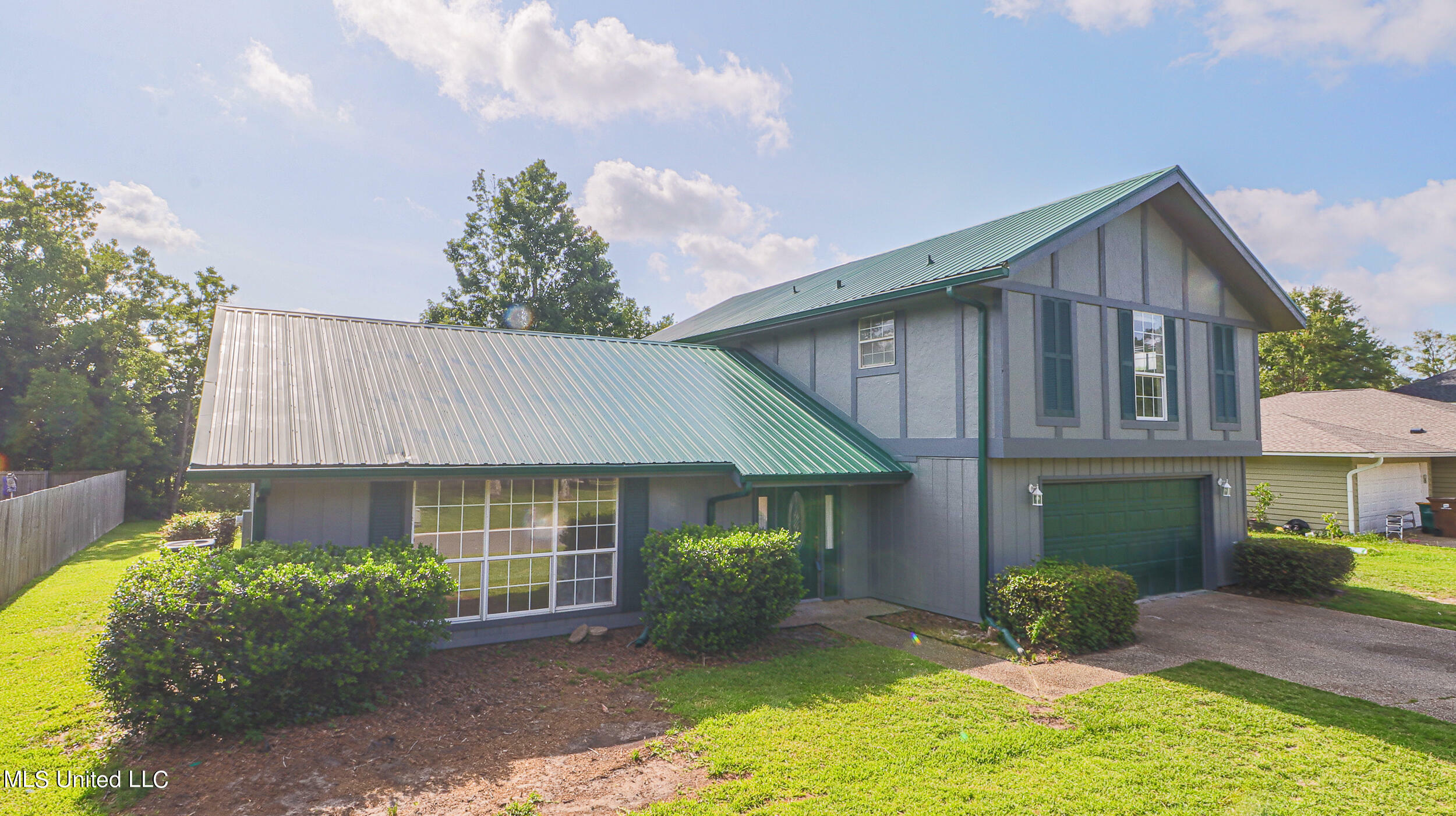 Property Photo:  444 Cove Drive  MS 39531 