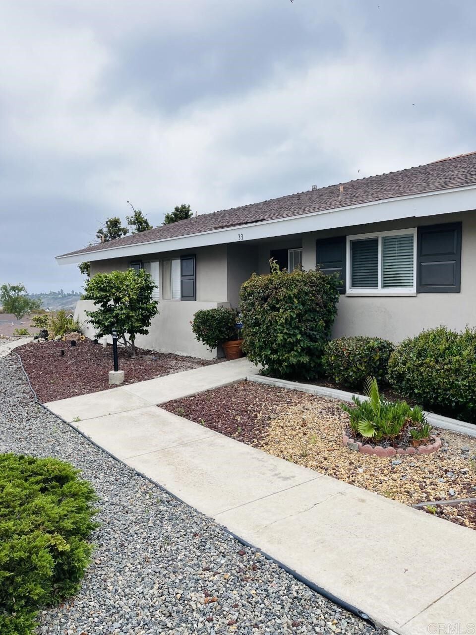 Property Photo:  3685 Vista Campana N 33  CA 92057 