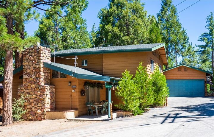 Property Photo:  52600 Green Craig Drive  CA 92549