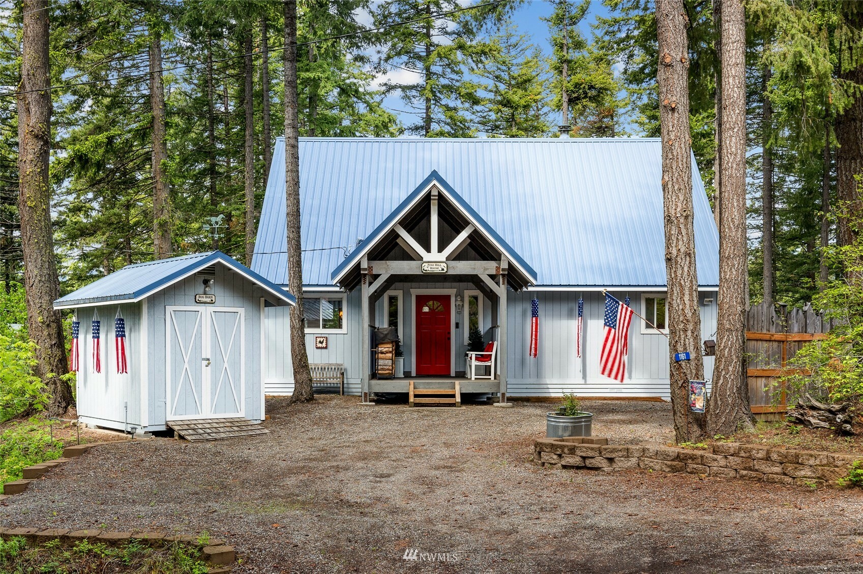 Property Photo:  1161 Highland Loop  WA 98940 