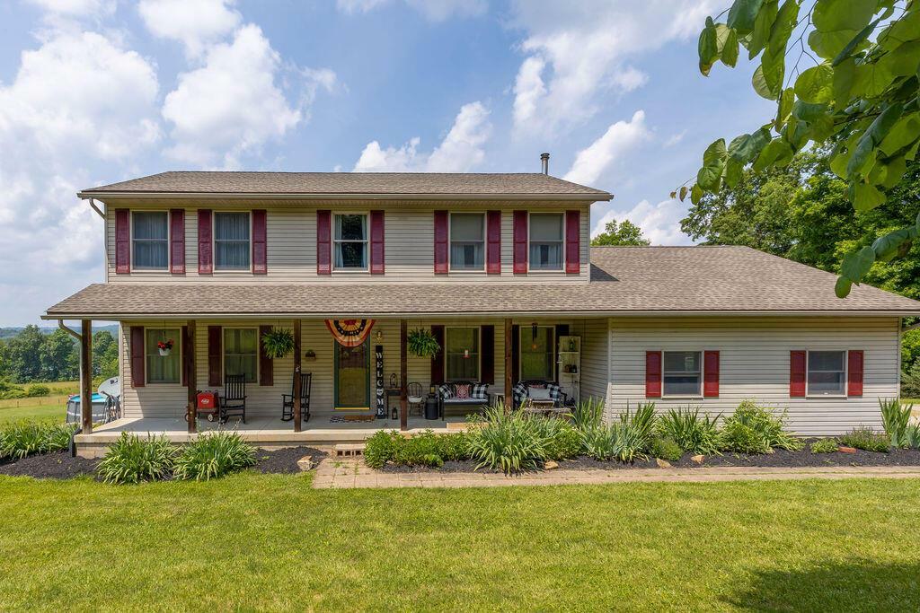 Property Photo:  18009 Miles Road SE  OH 43055 