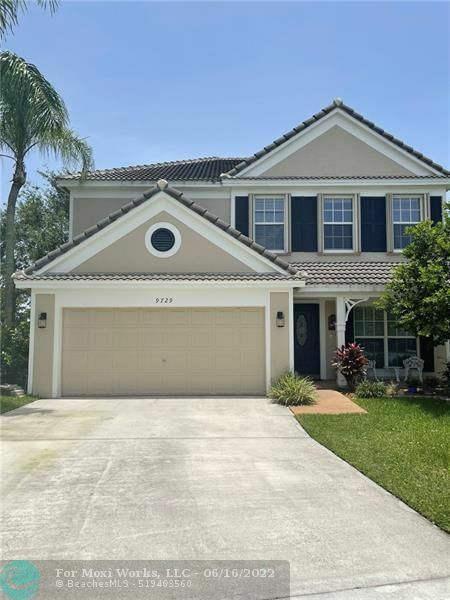 Property Photo: 9729 N Grand Duke Cir FL 33321