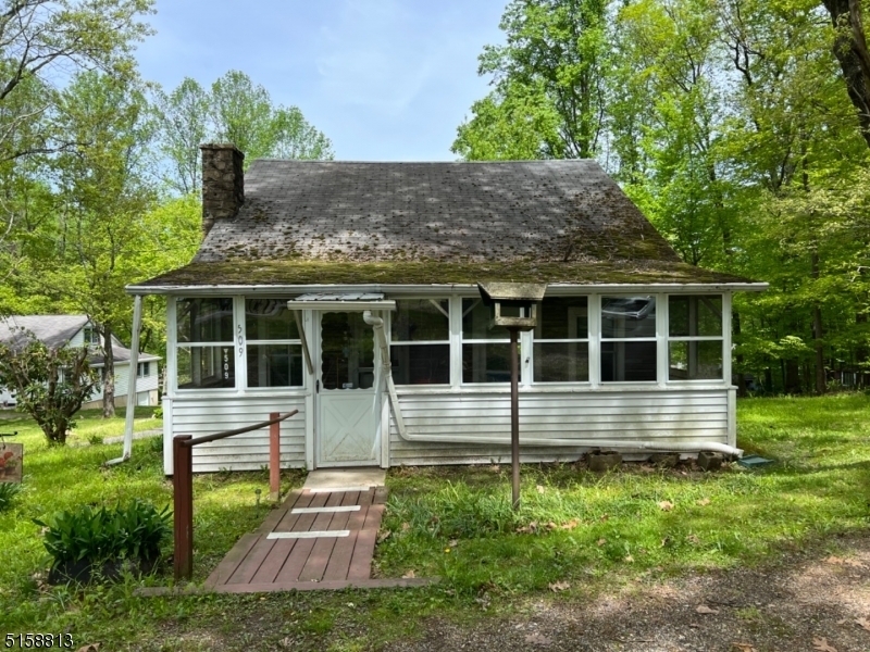 Property Photo:  509 W Hill Rd  NJ 08826 