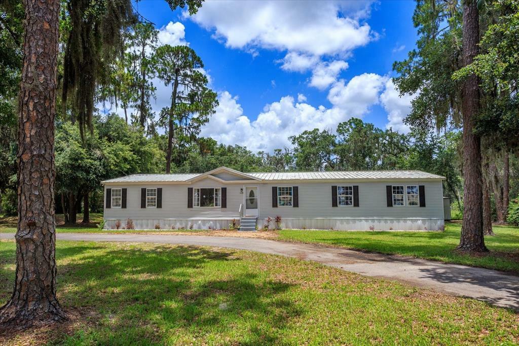 Property Photo:  5120 Touchstone Road  FL 33527 