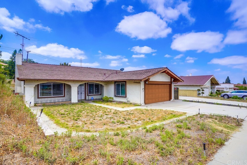 Property Photo: 5112 Adele Avenue CA 90601
