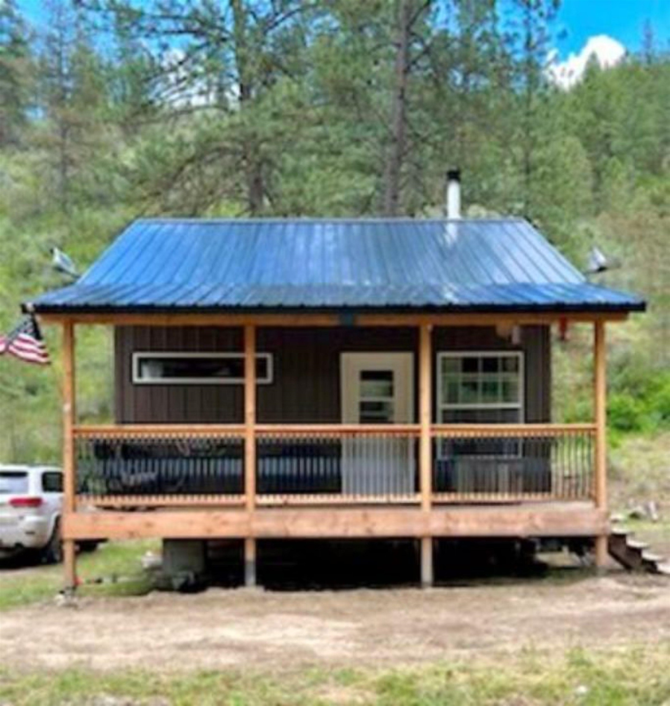 Property Photo: 36550 N Western Pines Dr WA 99122