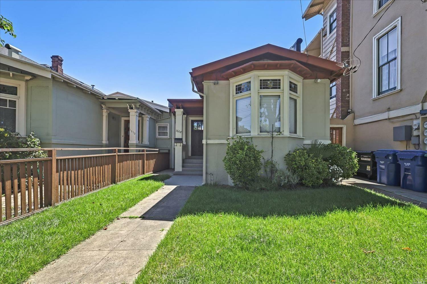 Property Photo:  1608 Morton Street  CA 94501 