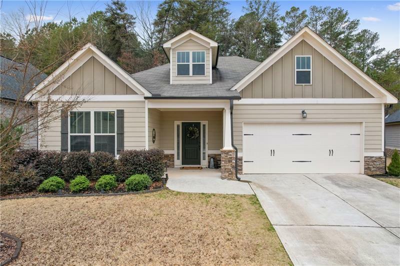 Property Photo:  168 Gunier Circle  GA 30534 