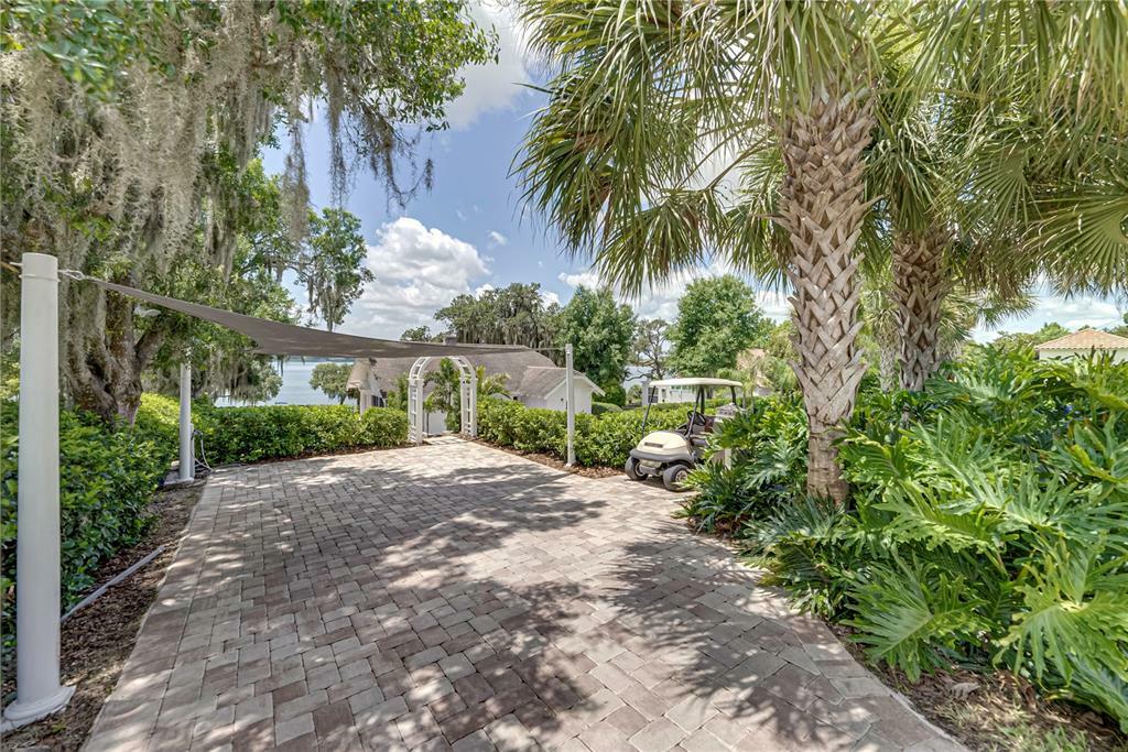 Property Photo:  1632 Highland Park Drive S  FL 33898 