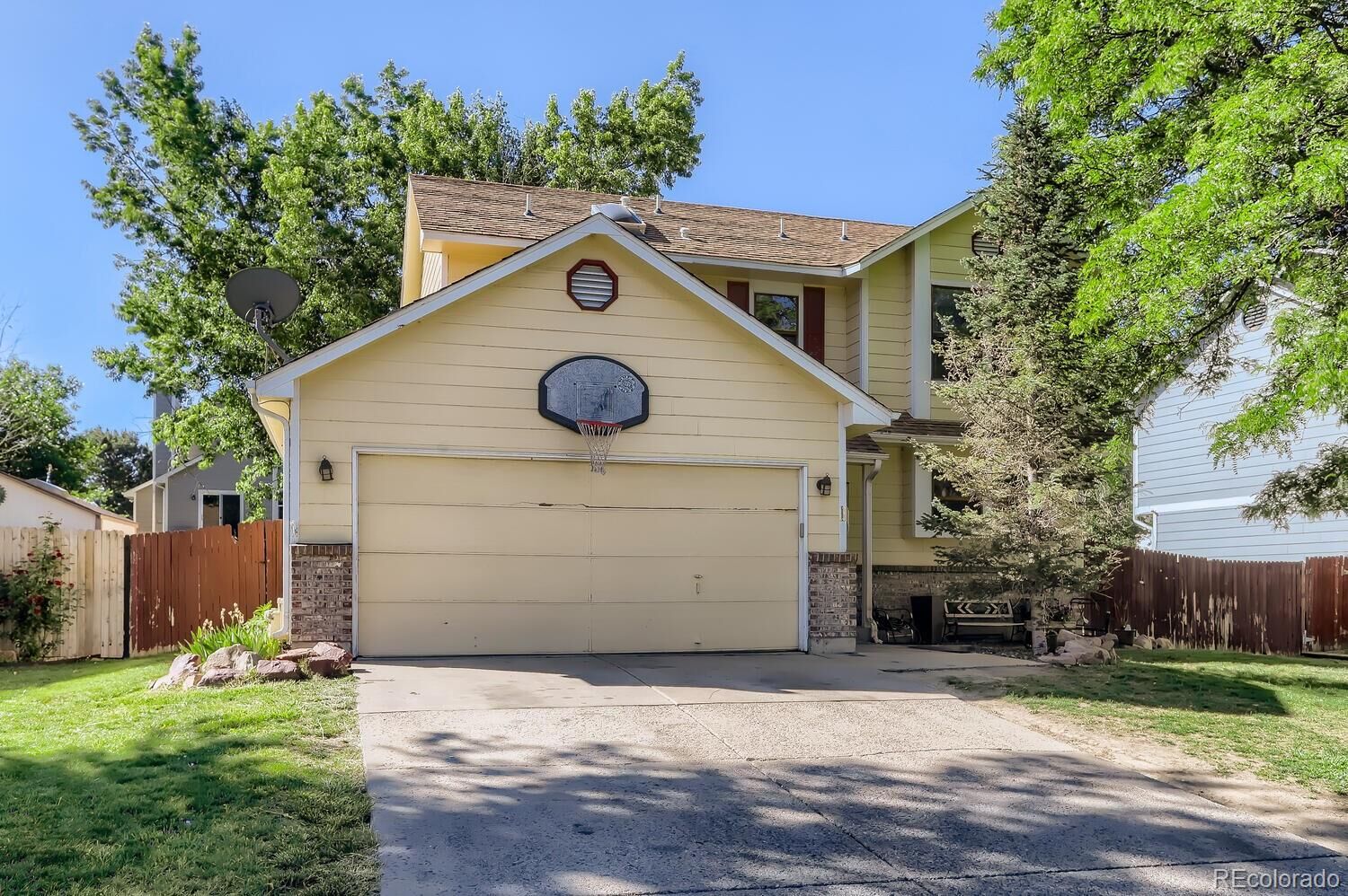 Property Photo: 4570 E 107th Avenue CO 80233