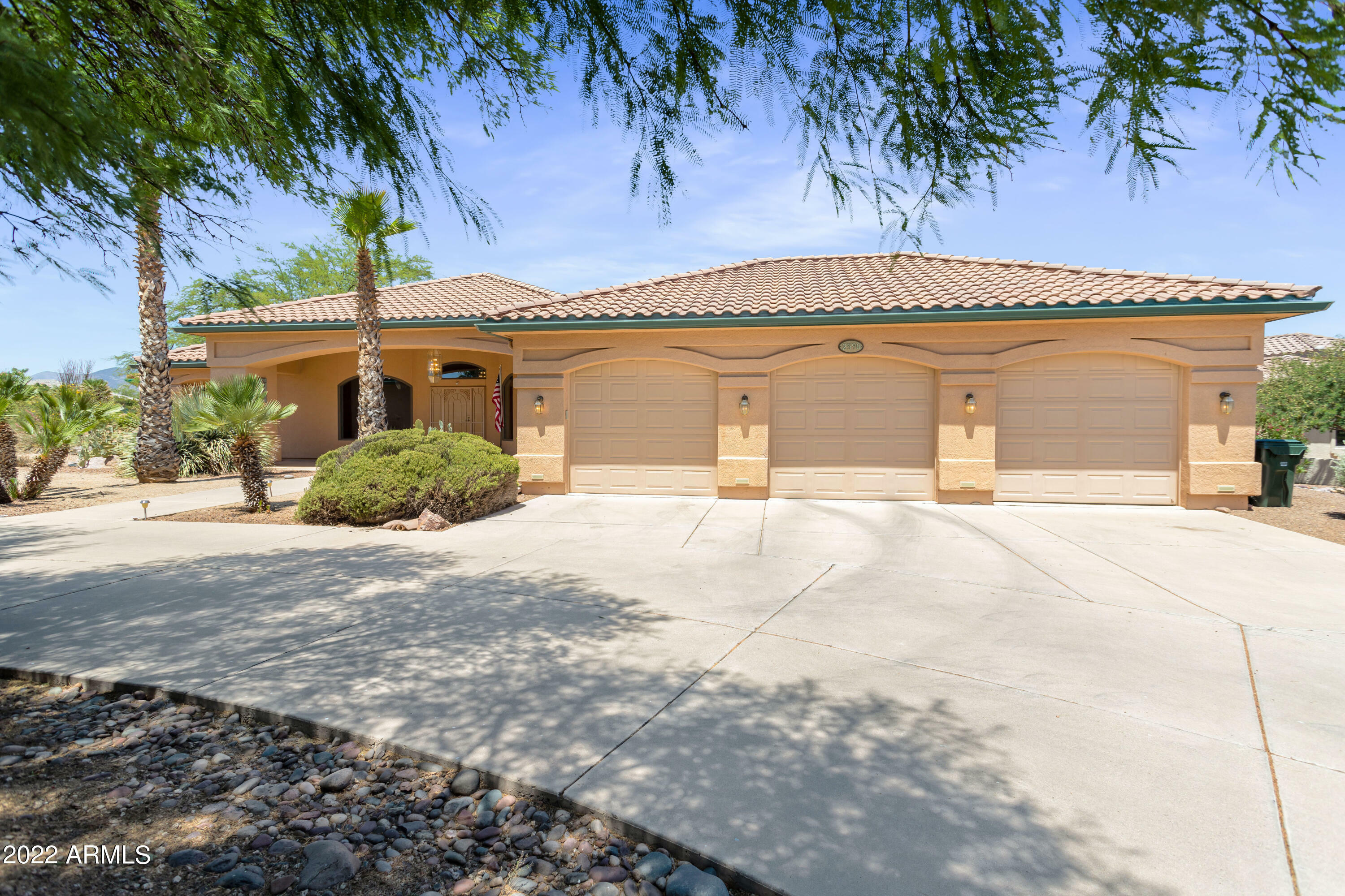 Property Photo:  2590 Cherry Hills Drive  AZ 85650 