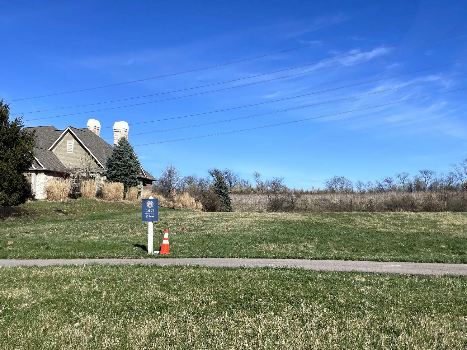Property Photo: 8926 Walnut Ridge 20 OH 45069
