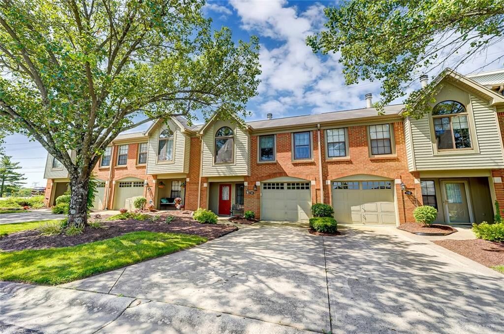 Property Photo: 7724 Hackney Circle OH 45039