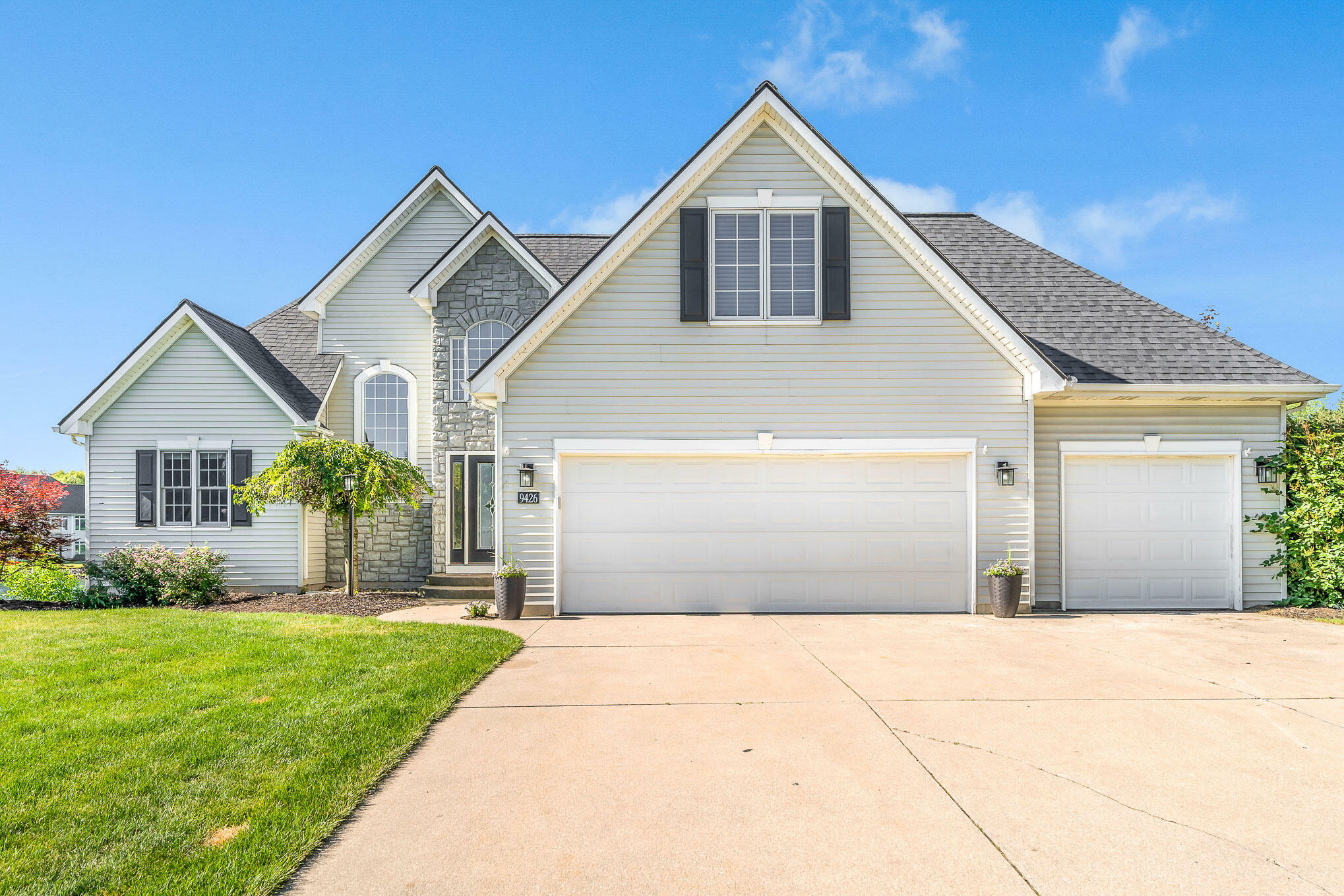 Property Photo: 9426 Bluff Lake Street MI 49464