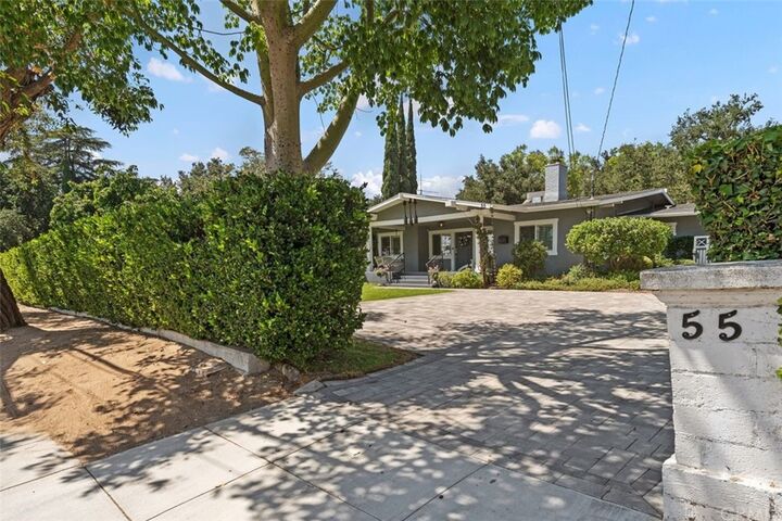 Property Photo:  55 W Altadena Drive  CA 91001 