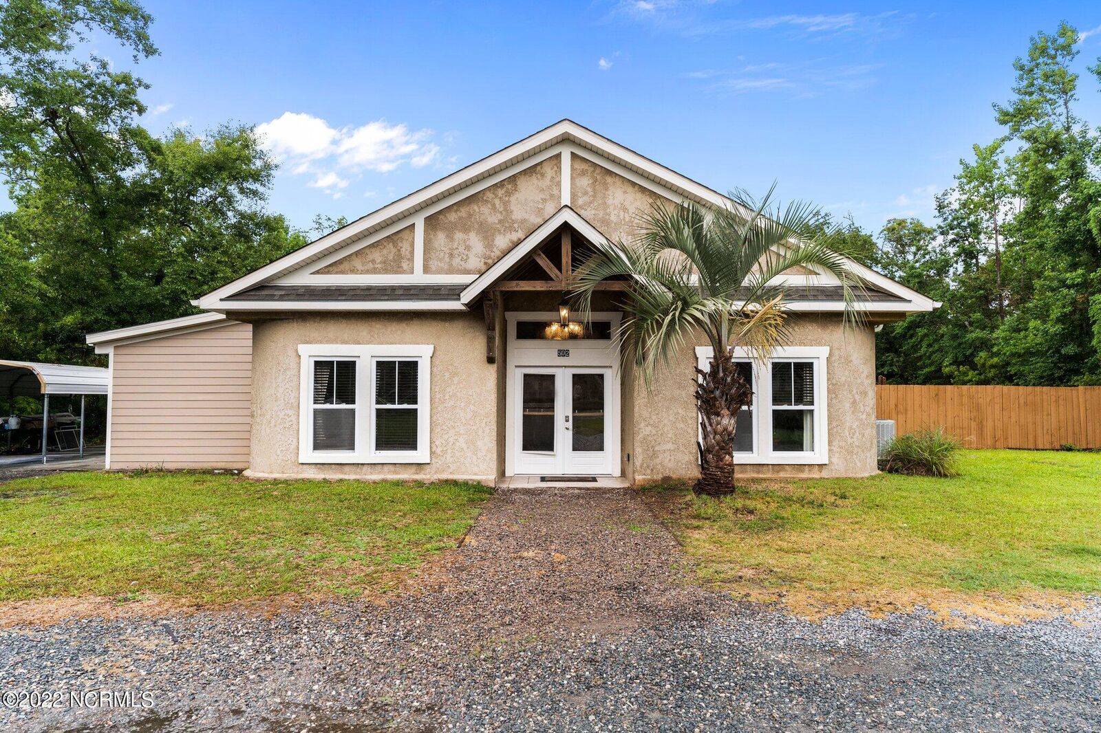 Property Photo: 502 Pinehurst Circle NC 28443