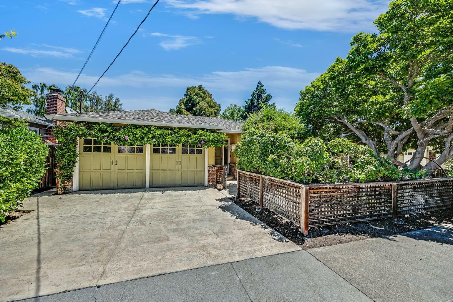 Property Photo:  1365 Geneva Avenue  CA 94070 