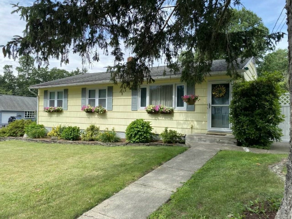 Property Photo:  15 Pine Drive  NY 13901 