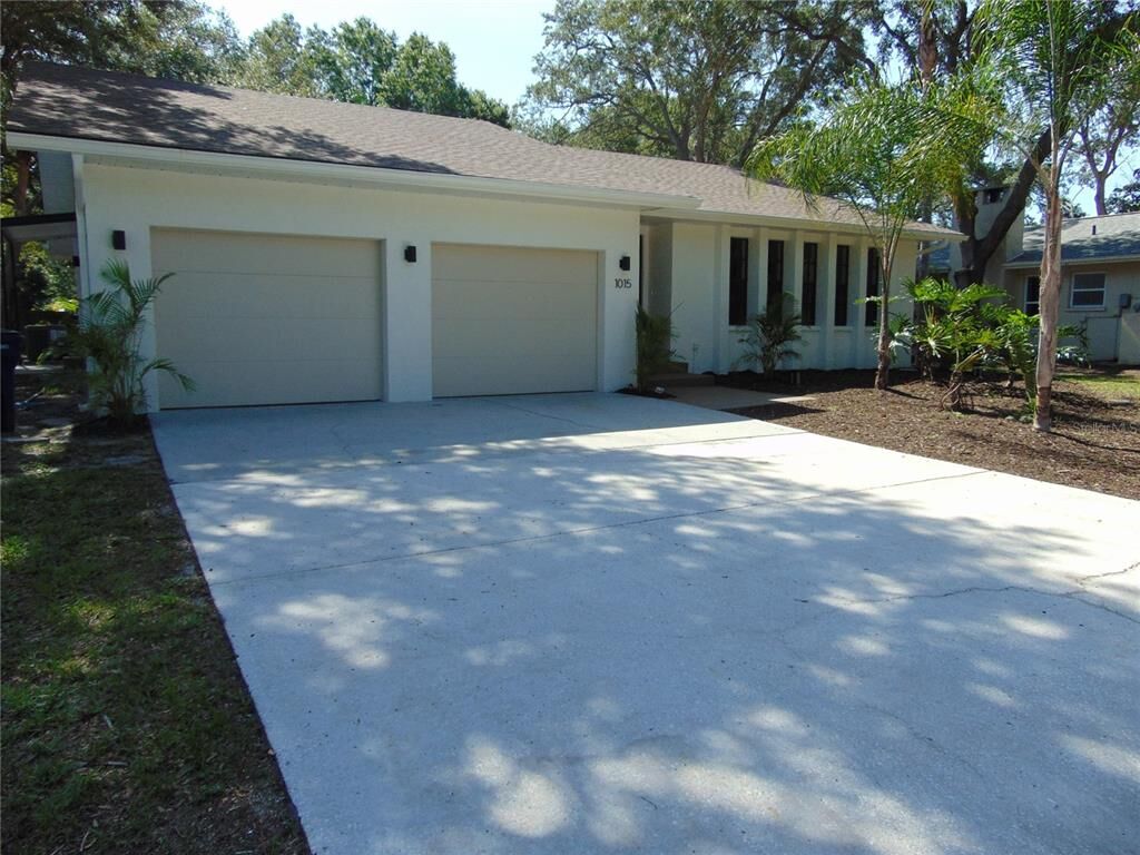 Property Photo:  1015 72nd Street NW  FL 34209 