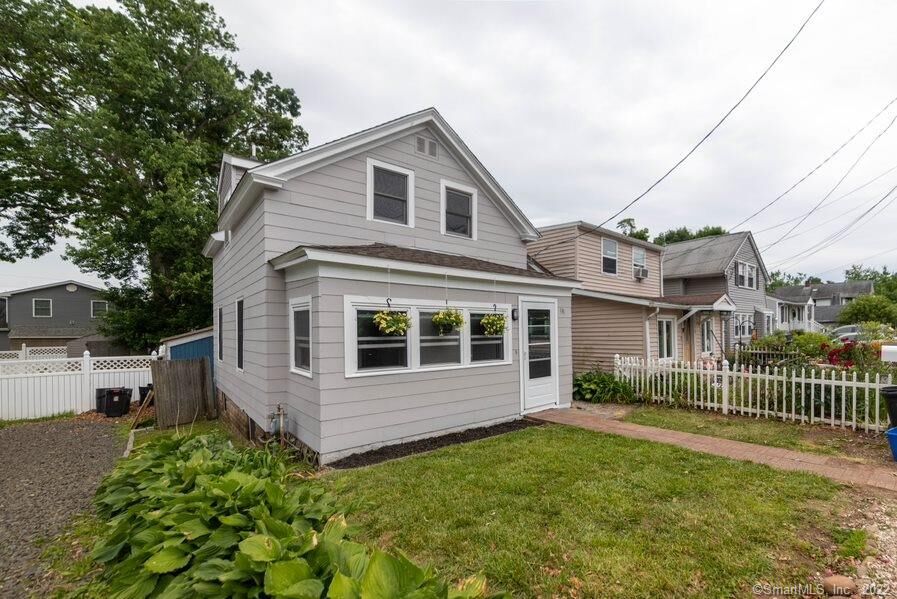 Property Photo: 137 George Street CT 06512