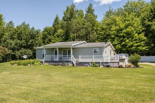 Property Photo: 266 Hall Rd PA 16137
