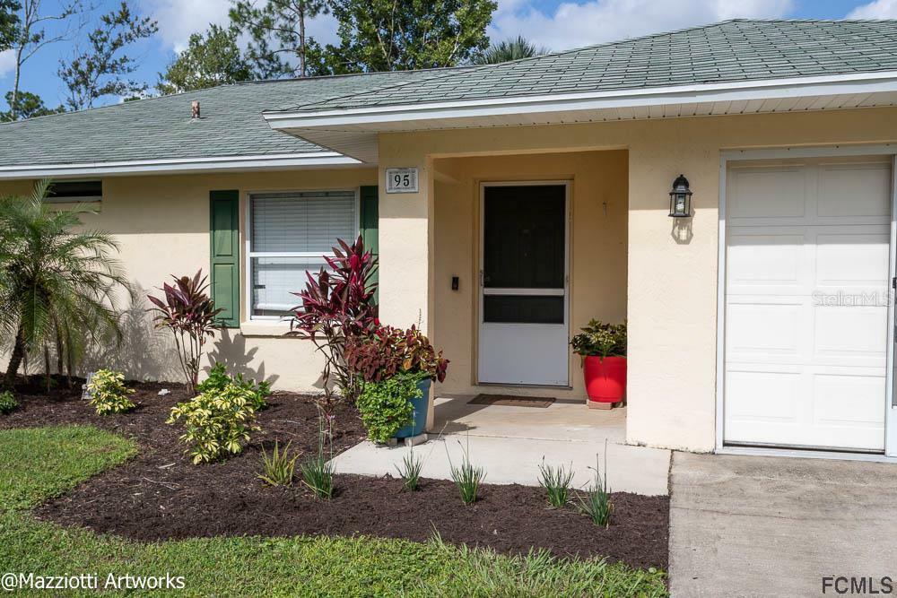 Property Photo:  95 Brunswick Lane  FL 32137 