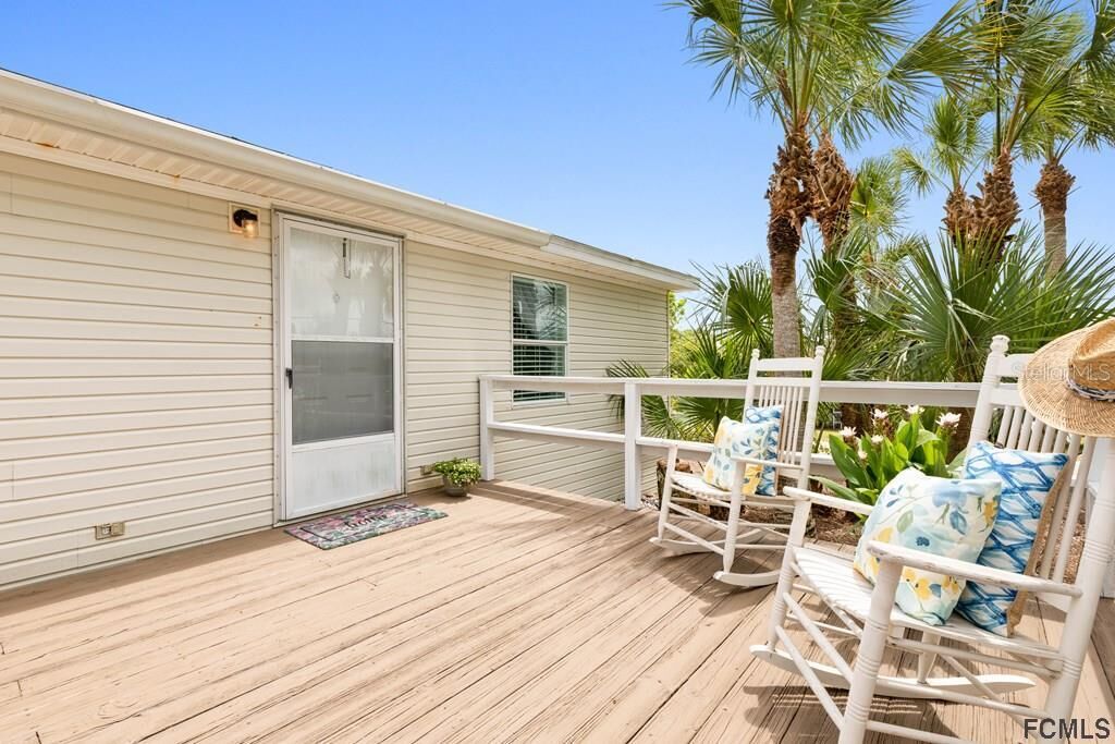 Property Photo:  213 3rd Street  FL 32136 