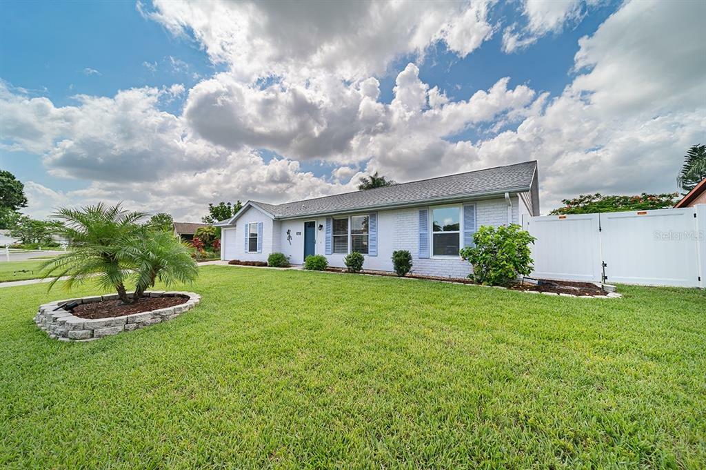 Property Photo:  6701 34th Avenue W  FL 34209 