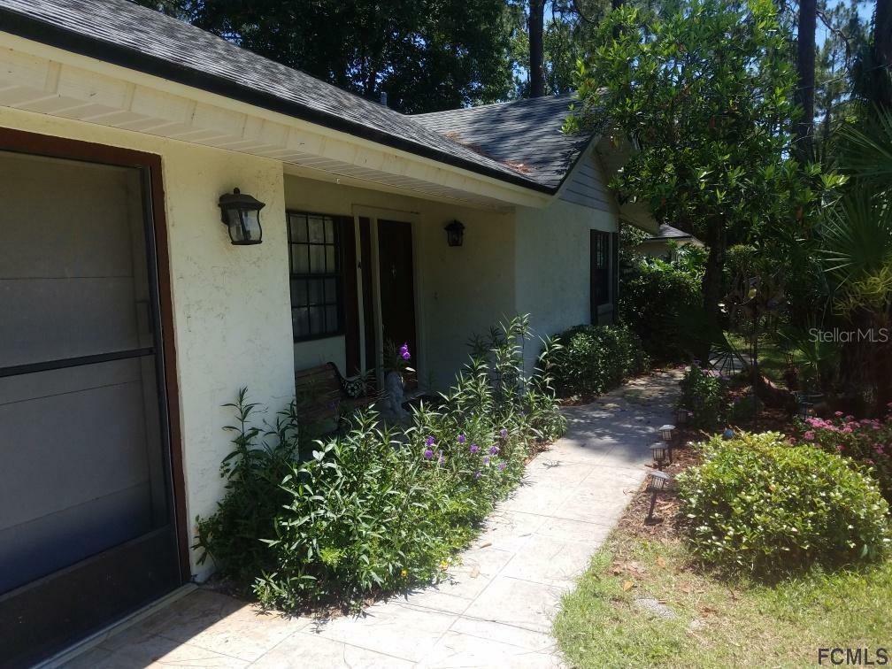 Property Photo:  14 Boston Lane  FL 32137 